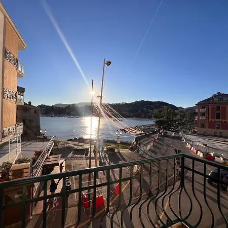 Gold, Sea View, With Private Garage * Rapallo