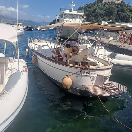 Gold, Sea View, With Private Garage Lejlighed Rapallo